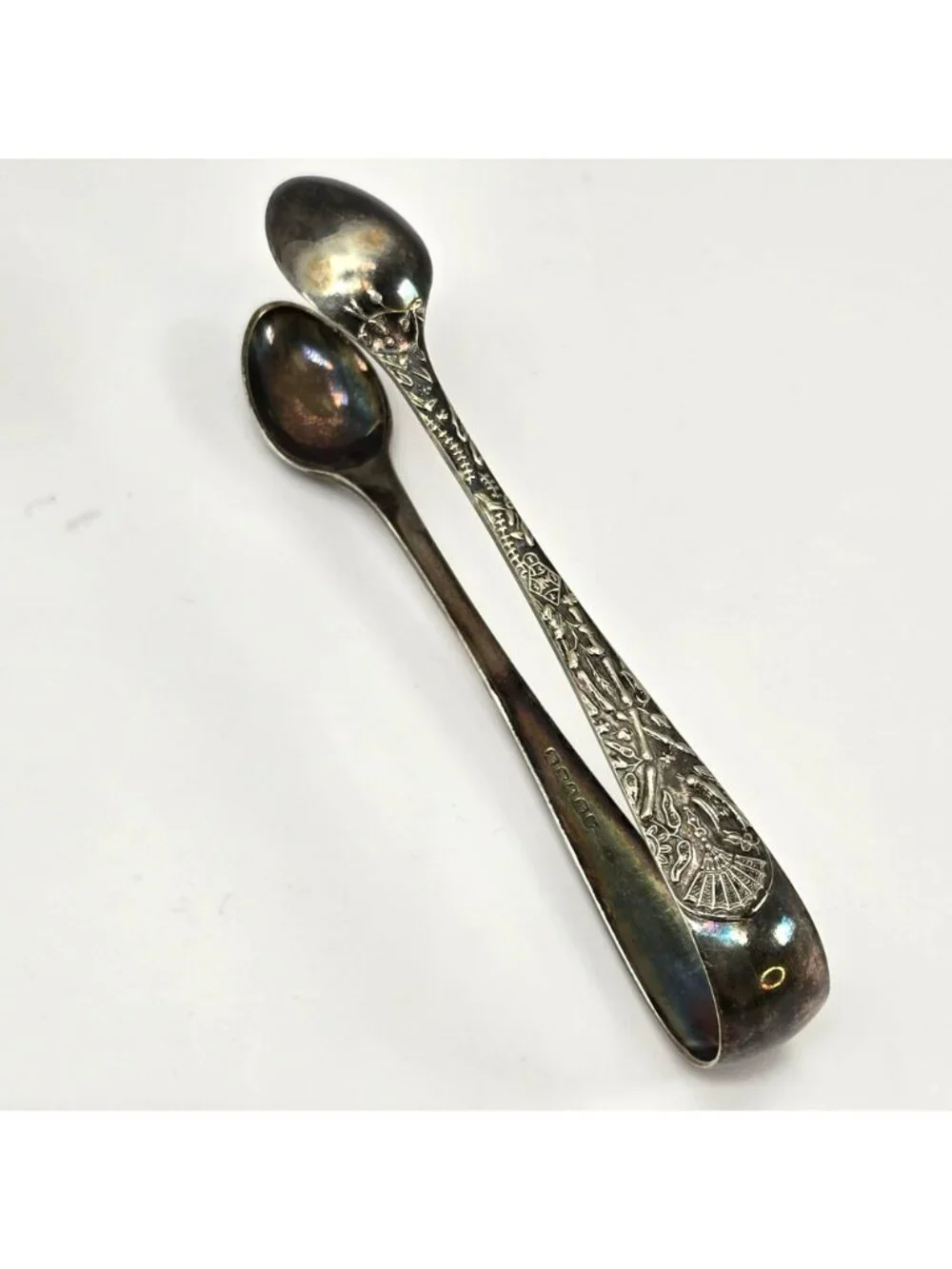Antique Sterling Silver Sugar Tongs With Ornate Engraved Design VL5062